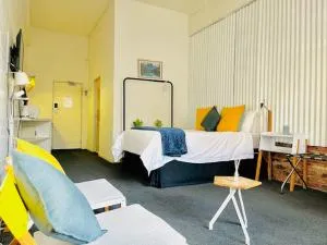 Main Street Life Aparthotel - Alberton