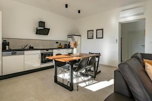 Apartments Silvana by EL-PI TOURS