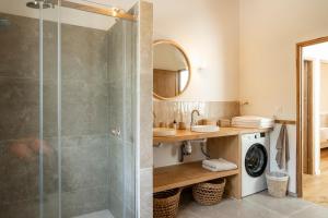 Appartements Gite singulier et authentique en coeur de foret : photos des chambres