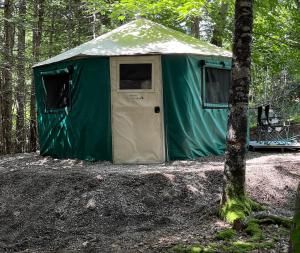Meech Lake Lodge - Family Getaway