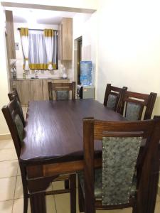 3 Bedroom Retreat Apartment In Greatwall Gardens