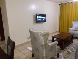 3 Bedroom Retreat Apartment In Greatwall Gardens