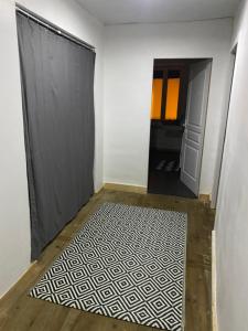 Maison de village spacieuse et calme