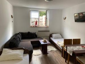 Bele Staze 3a Kopaonik, Brzece