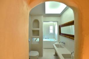 Zefi Hotel & Suites Paros Greece