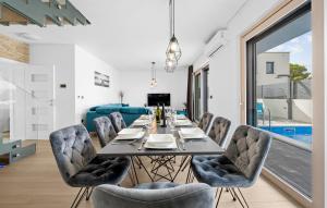 Gorgeous Home In Srima 