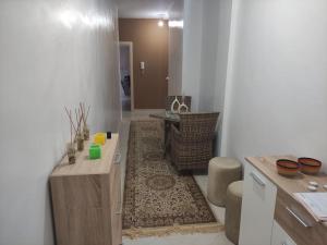 Appartement spacieux salon et 2 pièces