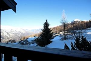 Appartements Residence Les Charmettes - Studio avec coin motagne 4 personnes Montalbert MAE-9294 : photos des chambres