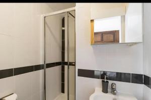 Beautiful Sea Front Cottage in the Ocean City