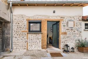 Appartements Aux Pierres Dorees 10 min centre de Lyon : photos des chambres