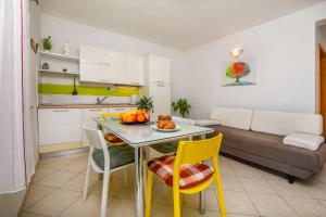 Apartment Seafront Apartments