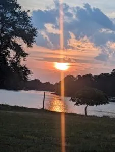 Waterfront with boat dock - New Point
