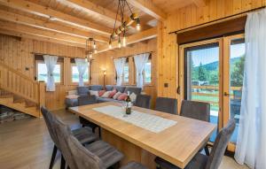 4 Bedroom Awesome Home In Sunger