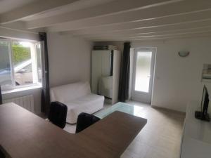 Appartement moderne - aeroport CDG Asterix Paris