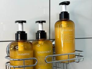 Modern 2 Bedroom Flat in Birmingham City - Free Parking - HD 50inch TV