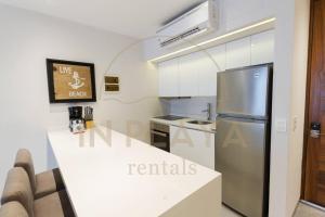 Luxury 2BR 2BA, Sauna, Cinema, Rooftop Pool