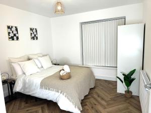 Modern 2 Bedroom Flat in Birmingham City - Free Parking - HD 50inch TV
