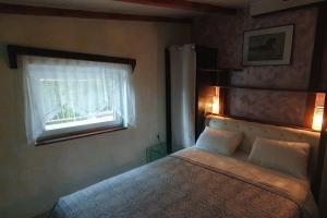 Apartments with swimming pool Juradi, Central Istria - Sredisnja Istra - 21453