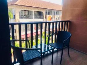 Kata Beach Guesthouse-The Beach Condo