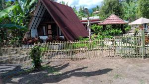 Jons Paradise Villa and Resto