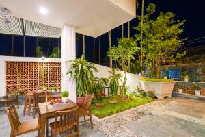 Hoi An Grace River Villa