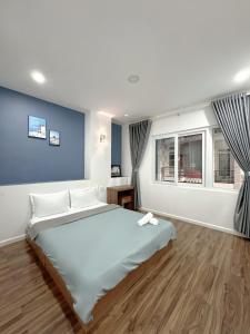 Phòng Đôi hoặc Hai Giường Đơn Loại Sang (Deluxe Double or Twin Room)