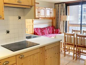 Appartement lumineux 3 pièces, accès pistes, balcon, WIFI gratuit - FR-1-267-293