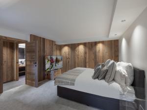 Chalet cosy 4 chambres avec garage, navette gratuite et voiturette électrique, proche remontées mécaniques - FR-1-566-68