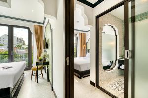 Rokas Hoi An Boutique Hotel