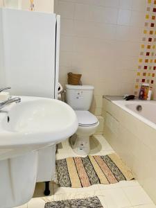 Coquet 2 Pieces et Salon en plein centre à 3 minutes de la plage