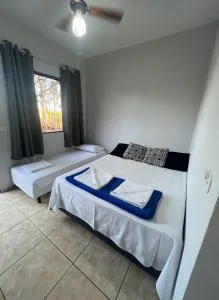 Quarto de Casal Pousada Dos Ypês - 阿图尔诺盖拉