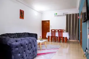 JRéside Appart Bleu 50m2 centre-ville - Agbato