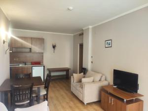 Elenite Sea View Apartments