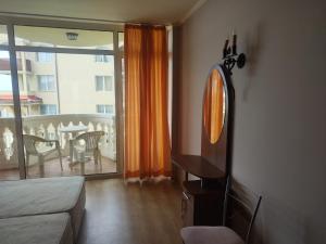 Elenite Sea View Apartments