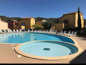 Maisons de vacances Maison en duplex dans residence a 400m de la mer : photos des chambres