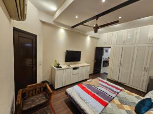 DEER PARK LUXURY HOMESTAY (Safdarjang Enclave)
