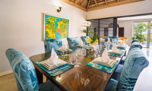 Forever Summer Gorgeous 4BDR Villa with Pool Private Chef