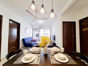 Affordable 9 Guest SEGI Kota Damansara Tropicana Thomson Hospital Giza Mall Tropicana Mall Ikea The Curve One Utama