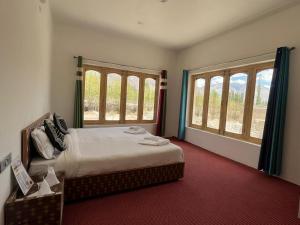 Siddhartha Guest House