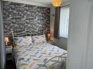 102 M and T Chalets Sunbeach,Scartby Near great Yarmouth 2 bed south facing Chalet
