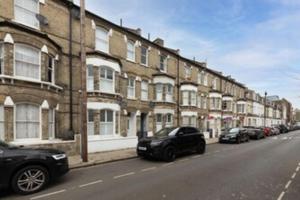 One bedroom flat, Fulham Broadway near Chelsea