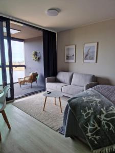 Matruusi - upea yksiö merinäköalalla - käytössäsi 2 maastopyörää