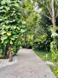 Tambuli Seaside - Seaview Resort Studio - Mactan