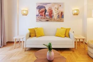 Cozy koukaki apartment