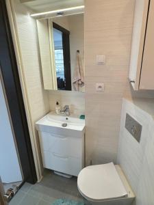 -- Warsaw Center Apartment --