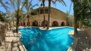 Nour El Waha Hotel
