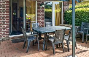 Beautiful Home In Haren With Kitchen