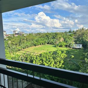 Relaxing Room with Pool & Playground Near SkyRanch