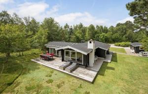 Amazing Home In Højslev With Wifi