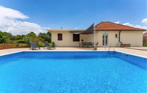 3 Bedroom Amazing Home In Sukosan